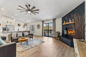 Cozy Retreat in the Pines Mins to Downtown